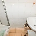 1 Bedroom Lovely Apartment In Helgoland